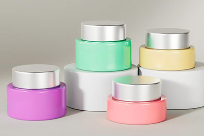 Lacquering for cosmetic jars