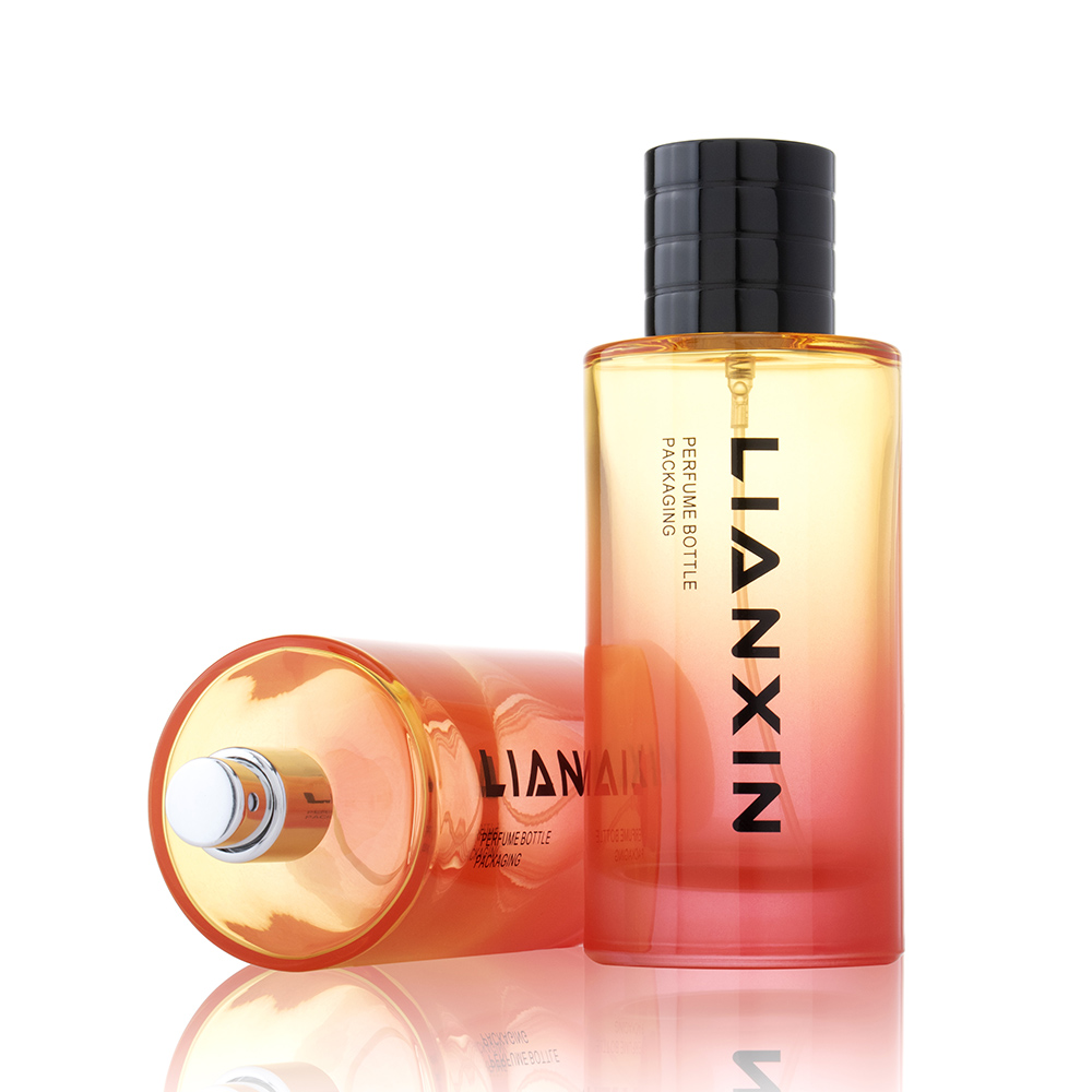 empty perfume spray bottles with cap