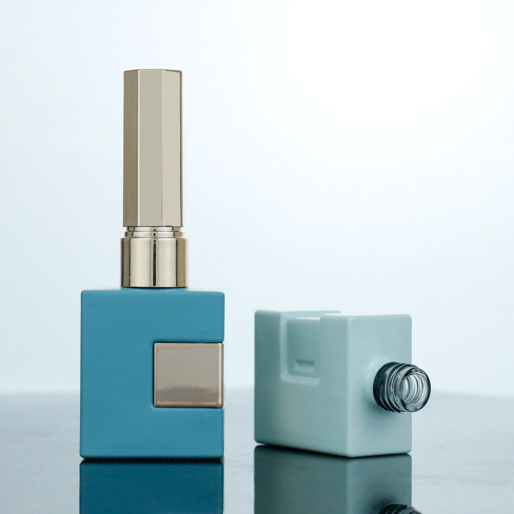 unique nail polish bottles with gold cap